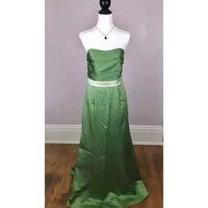 Alfred Angelo Dresses - NWT ALFRED ANGELO Green Prom Bridesmaid Dress Alfred Angelo Dresses - NWT ALFRED ANGELO Green Prom Bridesmaid Dress